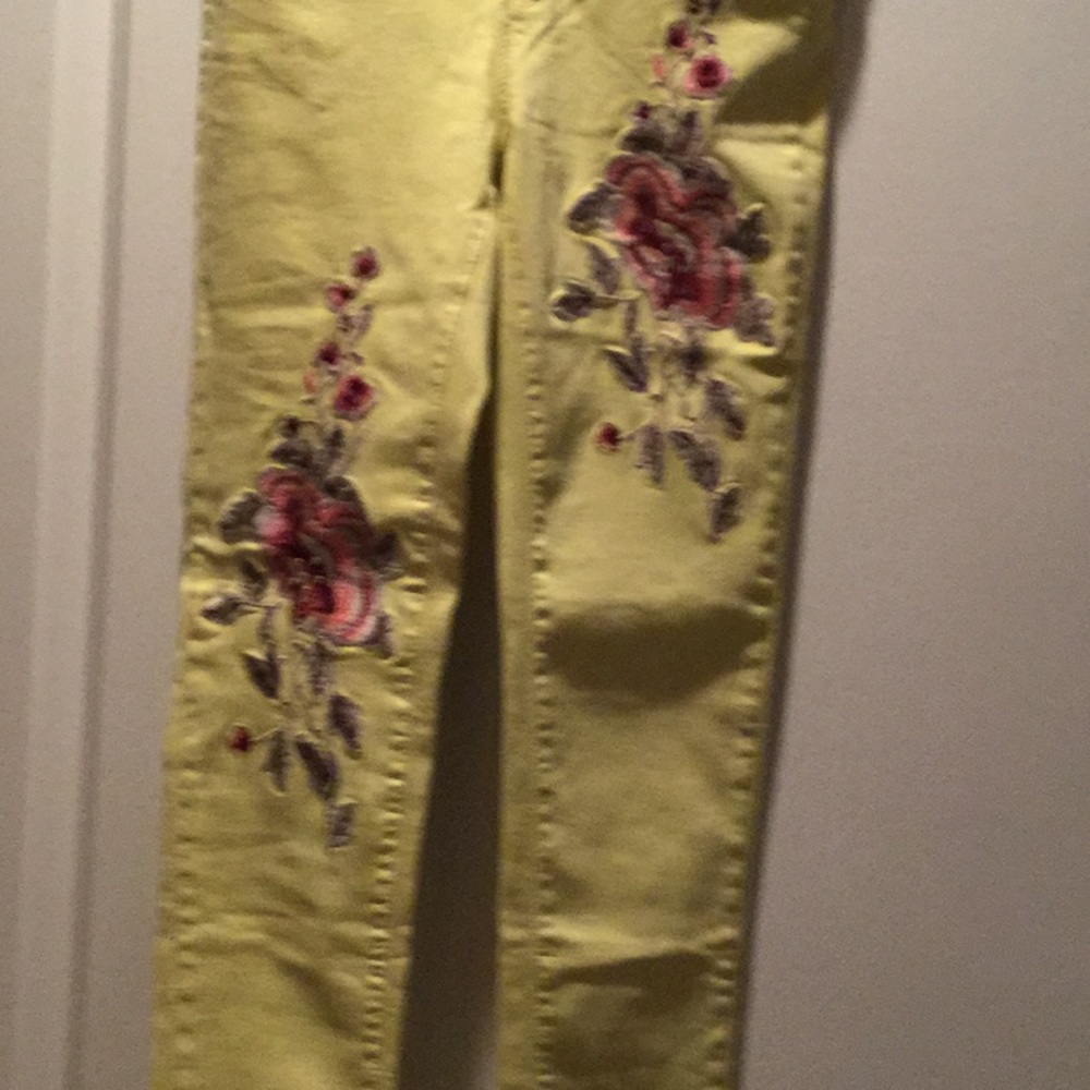Women’s Skinny Jeans